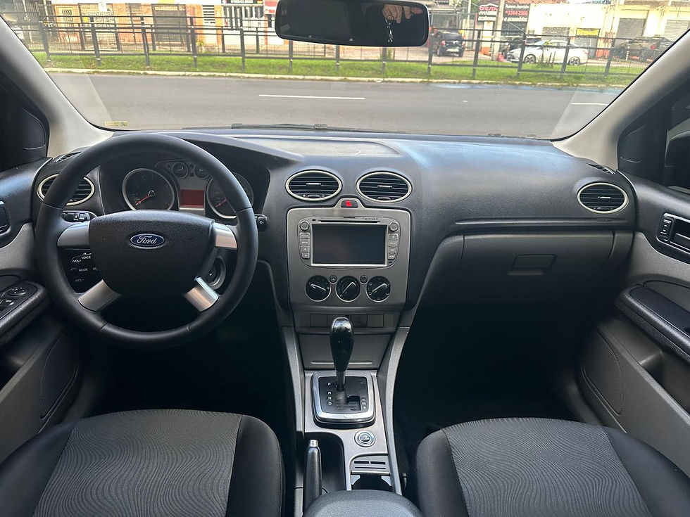 Miniatura: Focus GLX 2.0 Aut 2013