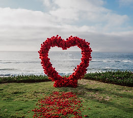 Red Heart Arch Package for a Luxurious Proposal