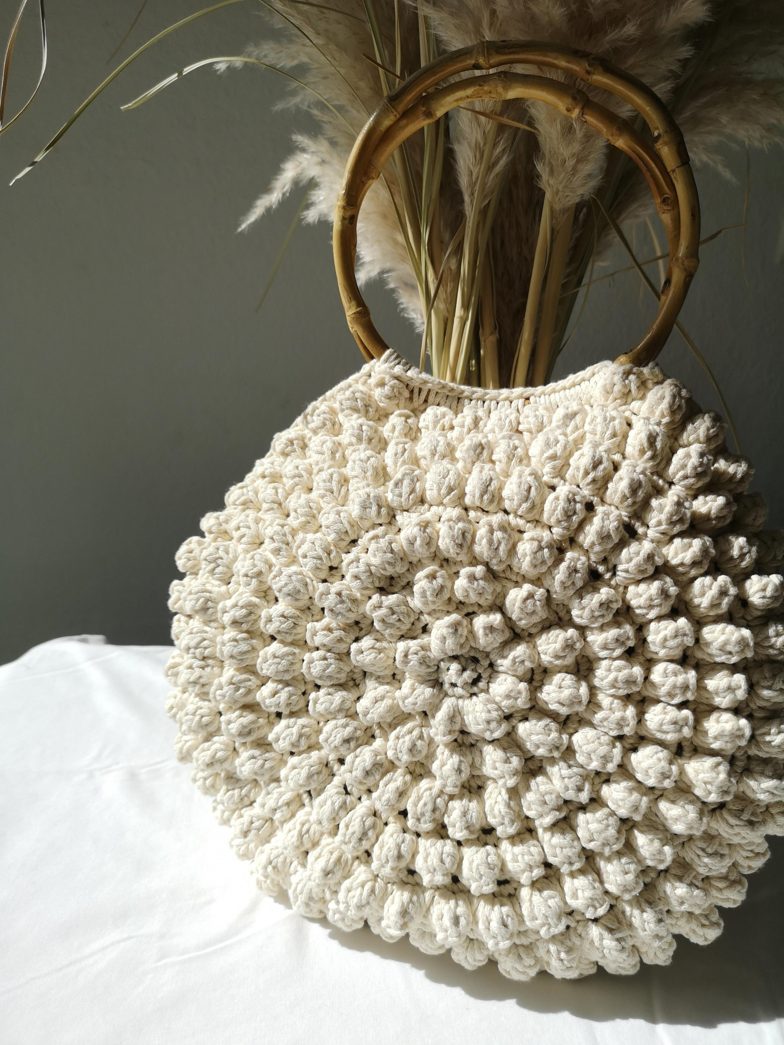 Sac rond crocheté à la main modèle inspiré Ulla Johnson en coton Français cru