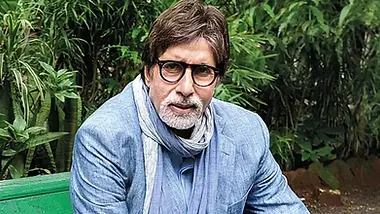 Amitabh Bachchan: अमिताभ बच्चन की पसली में लगी चोट, प्रोजेक्ट के की शूटिंग के दौरान हुए घायल
