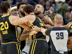 Draymond Green Desata Caos en la NBA: Violento Altercado y Tres Jugadores Expulsados