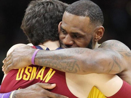 Cedi Osman, entre el sueño NBA y el llamado del Real Madrid