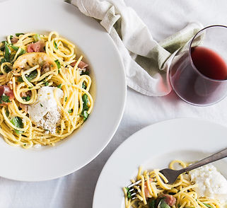 Espaguetis y vino