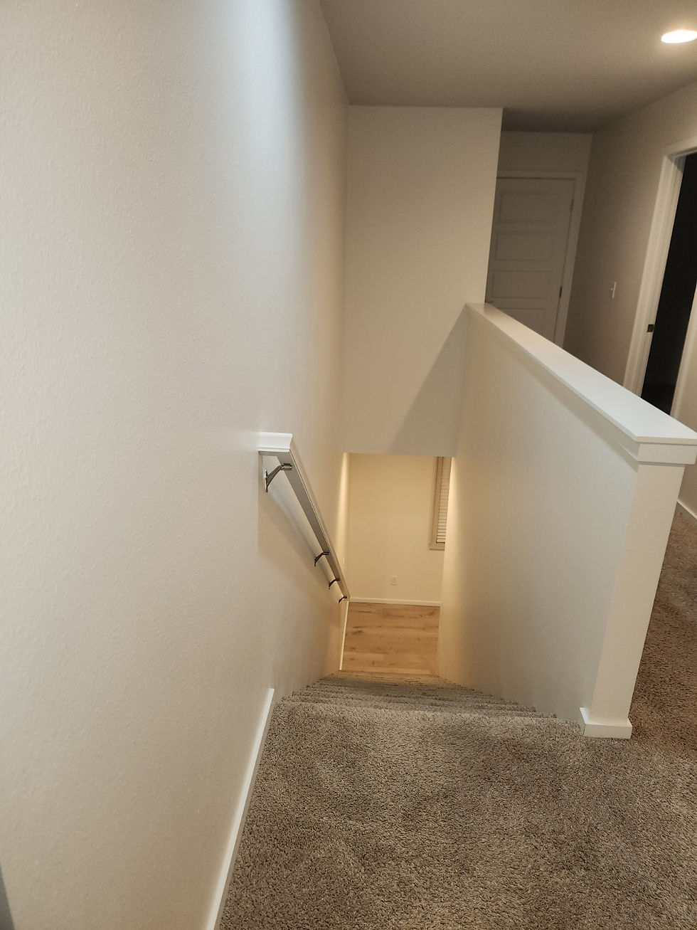 Stairwell walls and handrail