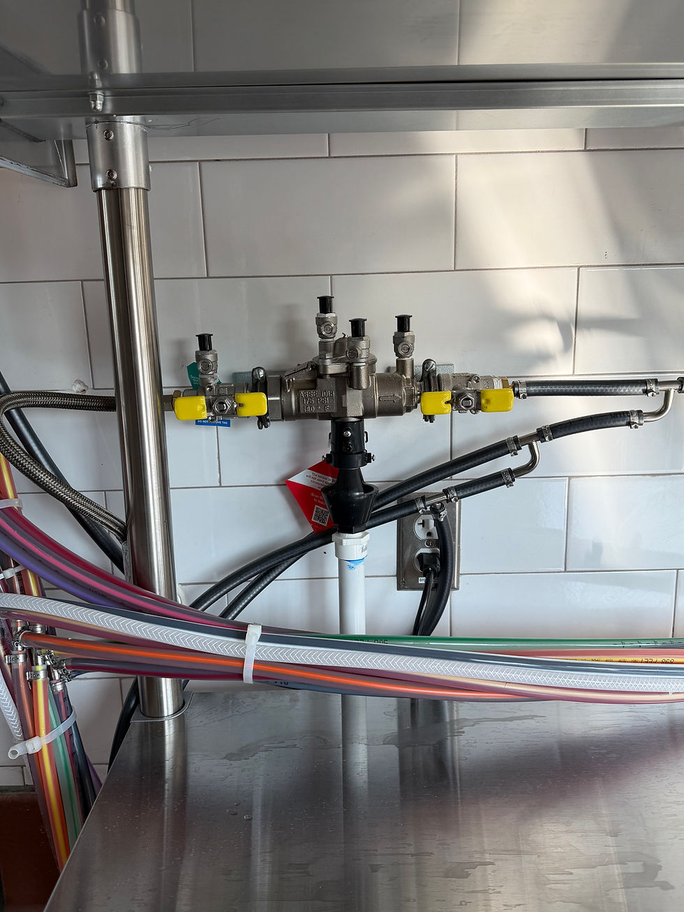 Reduced pressure zone backflow prevention methods installed.
