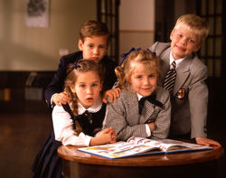 森英恵 学生服1