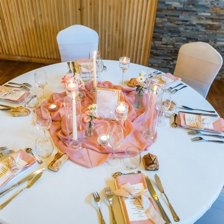 Bougeoirs, lanternes et décoration lumineuse disponibles à la location pour mariage