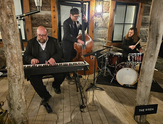 jazz trio 3.JPG