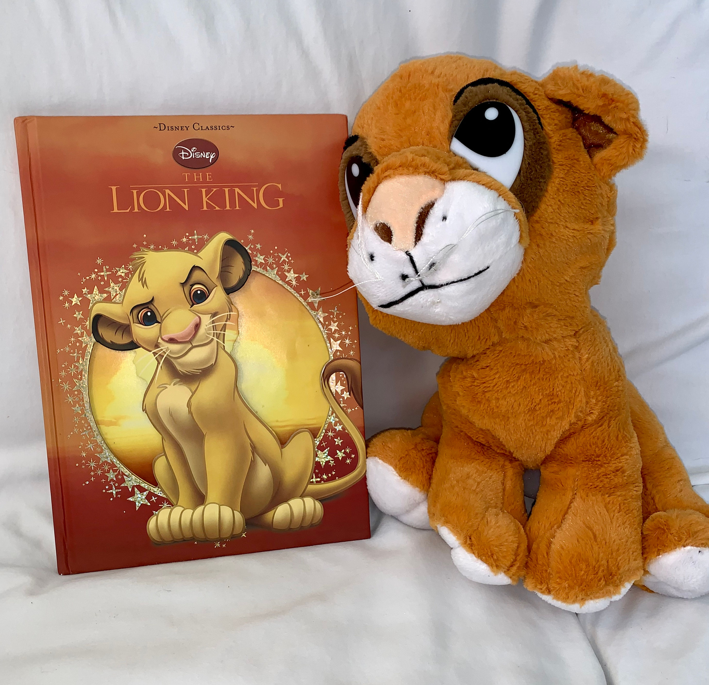 Disney's The Lion King (book) and plush Simba