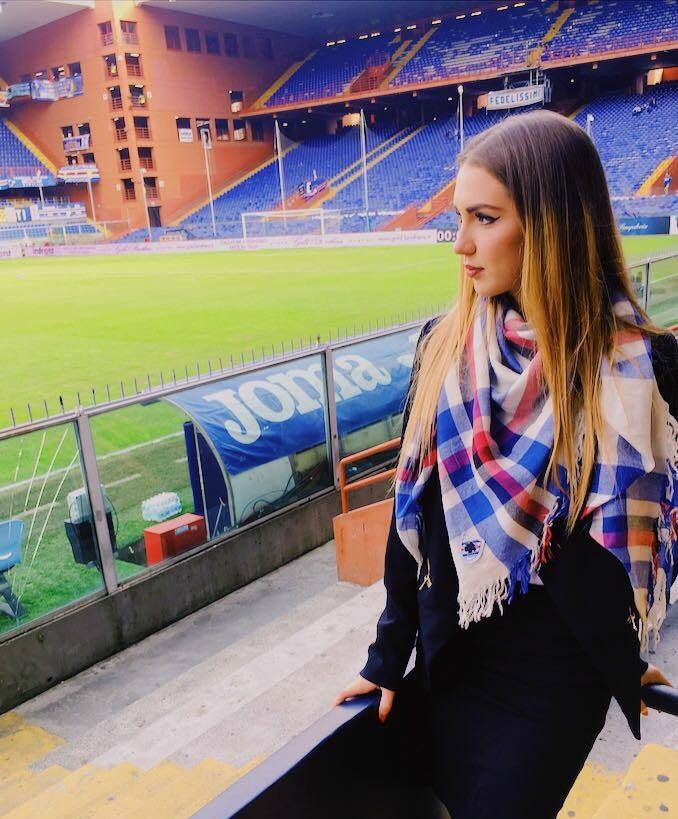 Tribuna Onore