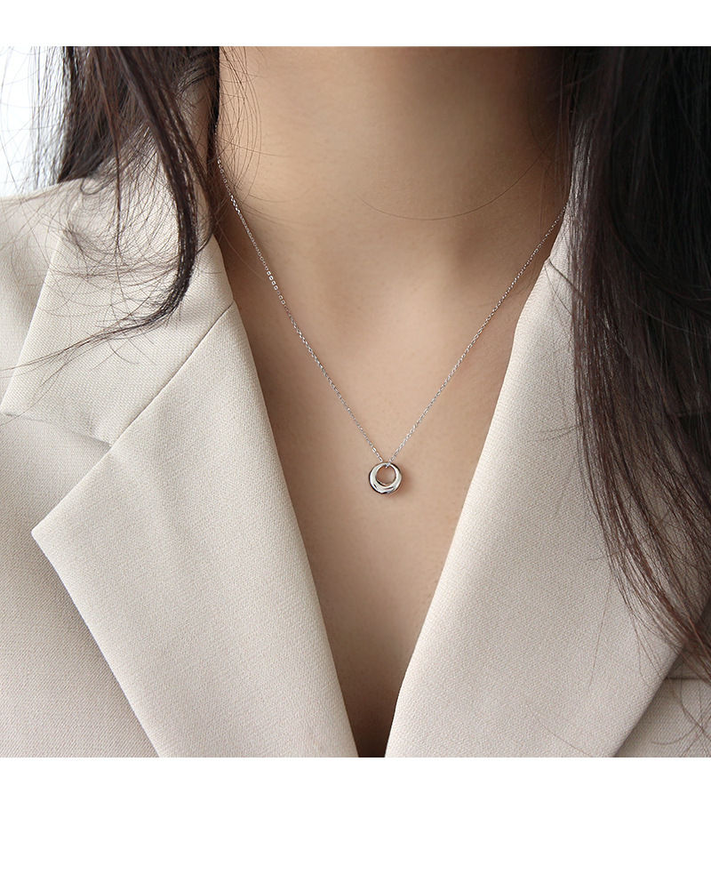 Miniatura: Minimalist Silver Pendant Necklace with Circle Charm