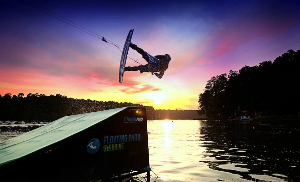 wakeboard szkola wakepark szcecin szkolenia instruktor nauka dirtmiron miron tymoszewicz