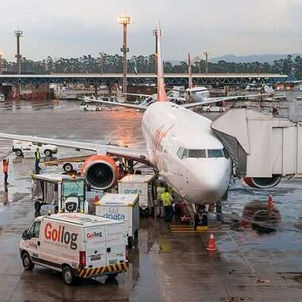 البرازيل تعلق الرحلات الجوية القادمة من بريطانيا