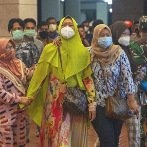 تحطم طائرة إندونيسية في بحر جاوا تقل 62 راكباً.. بينهم 10 أطفال