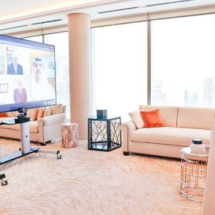 أمام محمد بن راشد.. أربعة قضاة بمحاكم مركز دبي المالي العالمي يؤدون اليمين القانونية