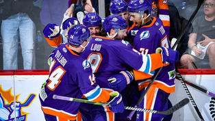 Join the Orlando Solar Bears for Game 1 and 2 Watch Parties at Your Pie Pizza & Stadium Club