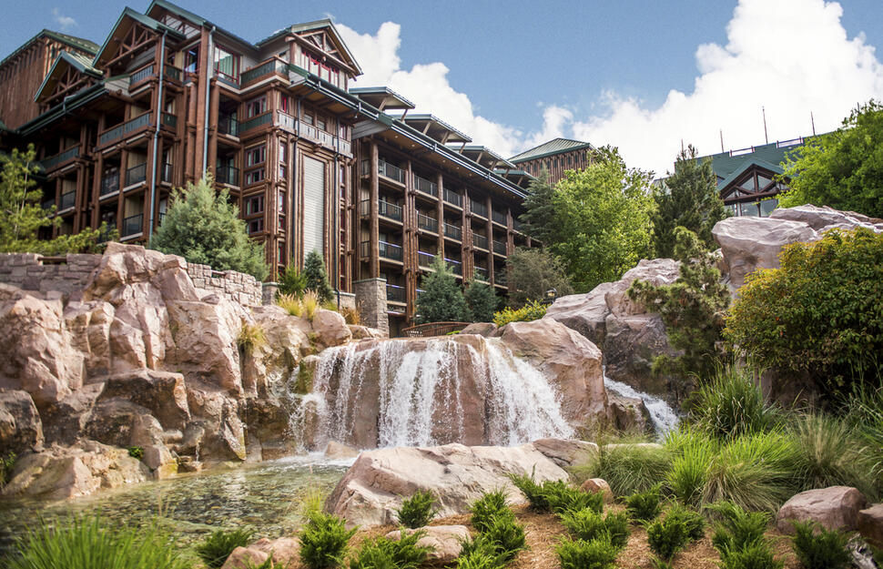 Six of the Top 10 Best Theme Park Hotels are in Orlando