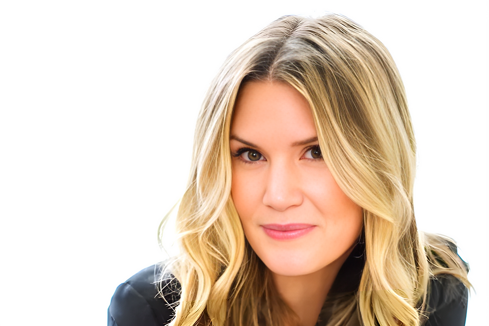 Join Meghan Quinn in Orlando for an evening of conversation for her new book, Christmas Staycation