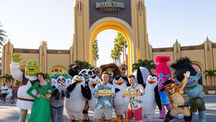 Brit's favourite TV Show, Saturday Night Takeaway is returning to Universal Orlando LIVE this April!