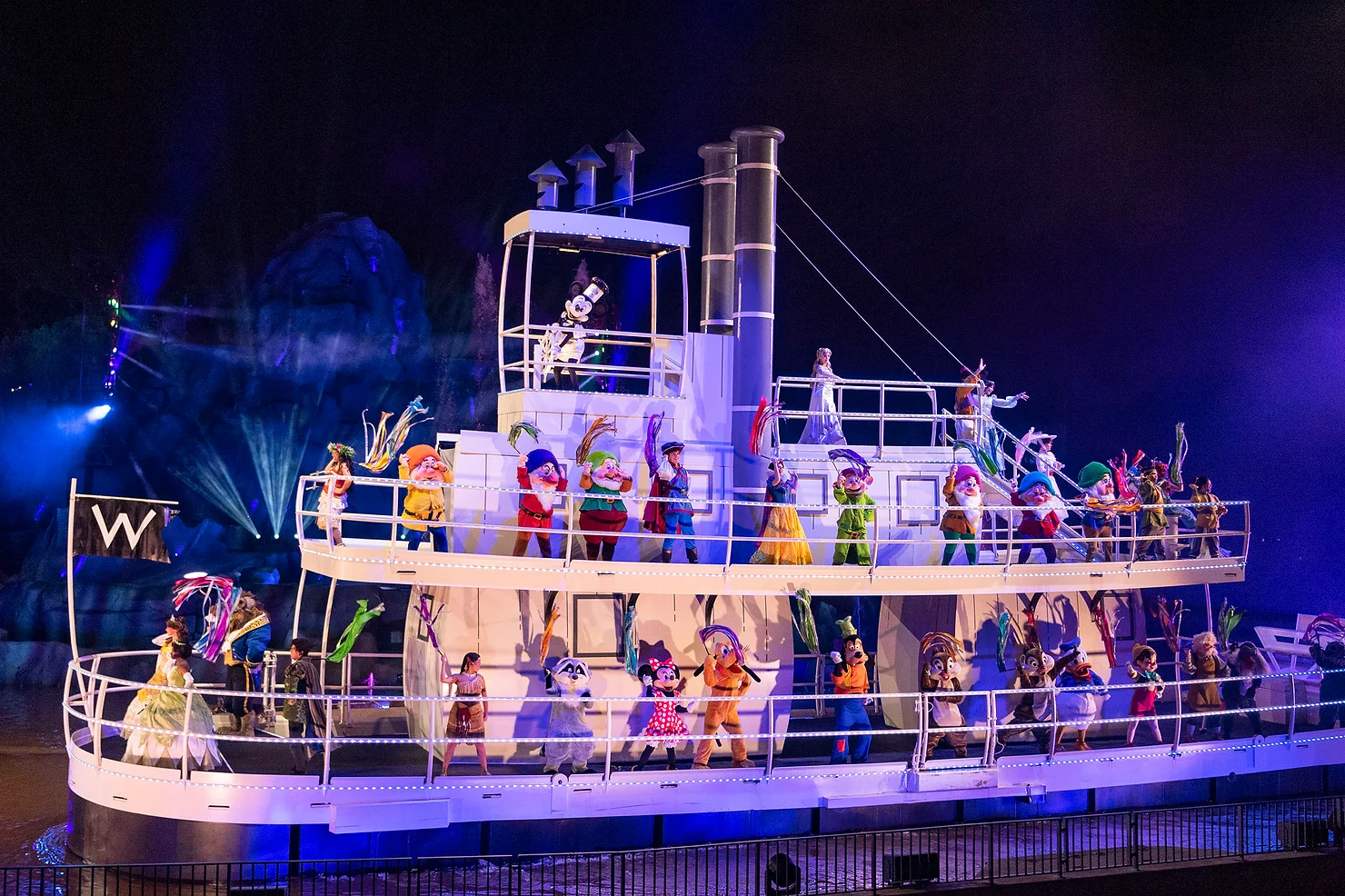 Fantasmic Reopened At Disney's Hollywood Studios