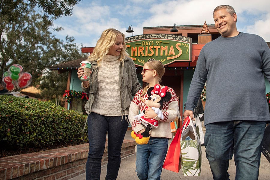 6 Reasons to Visit Disney Springs this Holiday Season