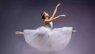 From stunning group dances to powerful solo moments, you’ll be hooked on Orlando Ballet's Giselle