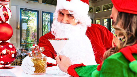 Four Flamingos offers guests the opportunity to Sip Holiday Spirits with Seasonal Cocktails and Mocktails