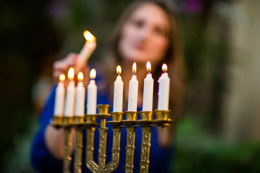 Chanukah Menorah Lighting ceremony will take place in the lobby of each Universal Orlando hotel