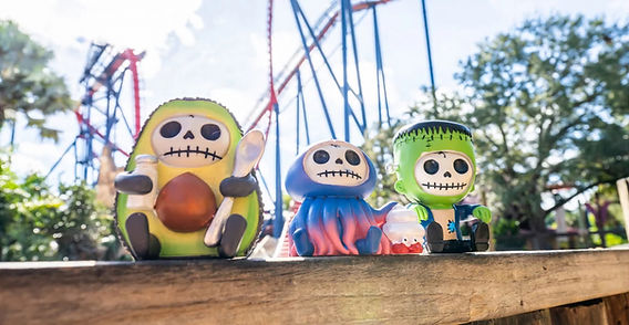 Meet Misaki, the creator of Furrybones at SeaWorld Orlando!