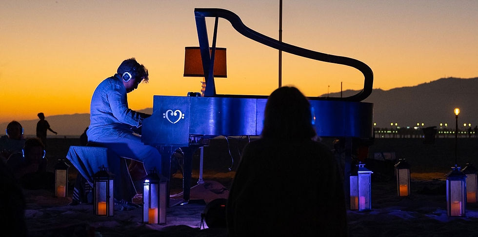A unique "Silent" Piano Concert Experience is coming to Downtown Orlando's Lake Eola Park
