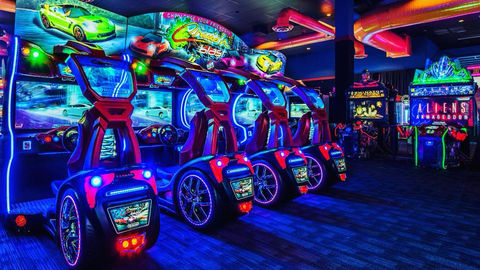 Acrade Time USA brings massive 24 Hour Retro Arcade and Restaurant to Orlando's I-Drive