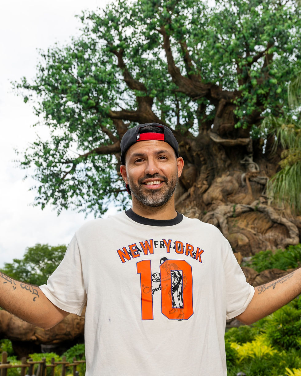 When legend meet magic as Argentinian soccer icon Sergio Aguero visits Walt Disney World