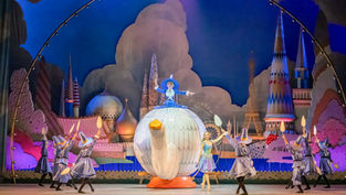 Orlando Ballet presents their unique, captivating rendition of the cherished holiday tradition The Nutcracker