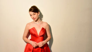 Celebrate the holidays with Stella Cole in Orlando. featuring a magical evening of holiday music