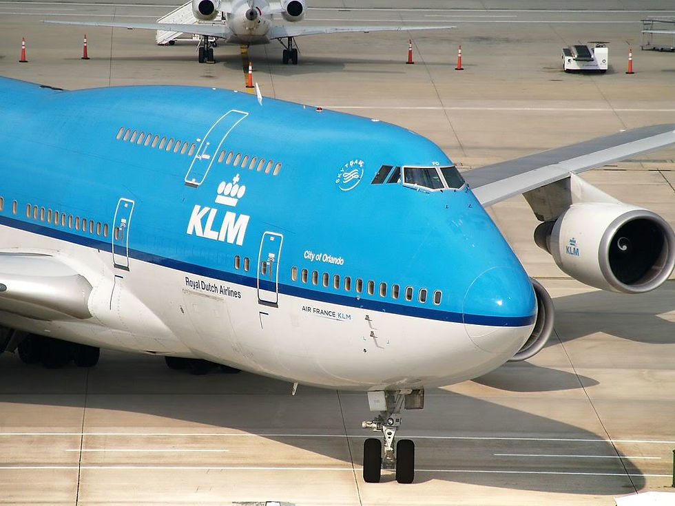 Flights Between Orlando International Airport & Amsterdam