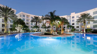 Enjoy the luxurious facilities at Melia Orlando Celebration Hotel with a Locals Day Pass