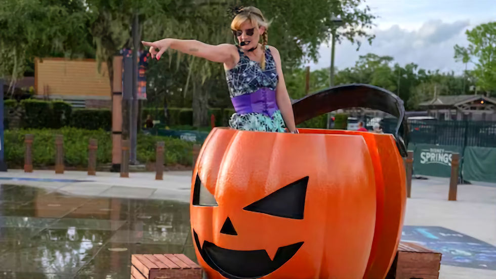 Roving Pumpkin DJ
Rock out to some jammin’ tunes at the Marketplace in Disney Springs.