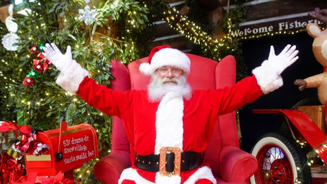 Step into a Holiday Adventure in Orlando for the entire family at Dezerland Park's Christmas Wonderland