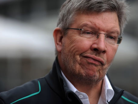Fórmula 1 deve rever seu sistema de penalidades, diz Brawn