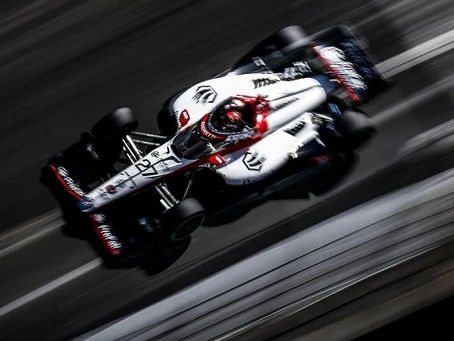 Kyle Kirkwood vence corrida acidentada em Detroit