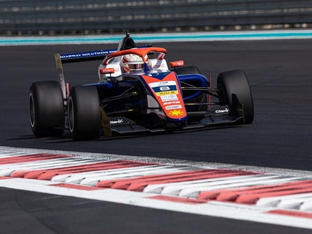 Rafael Câmara conquista o terceiro lugar da Fórmula Regional dos Emirados Árabes