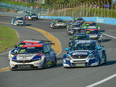 TCR South America – Raphael Reis e Leonel Pernía vencem no Uruguai