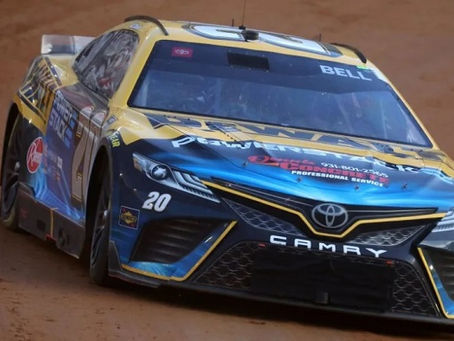 Christopher Bell vence na pista de terra em Bristol