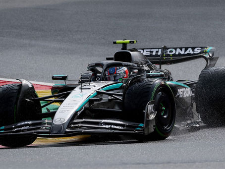 Antonelli lamenta cautela da Mercedes em Spa