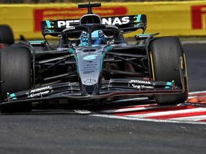 Mercedes aposta em suspensão antiga na Hungria