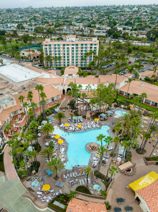 San Diego Mission Bay Resort Hotel Review
