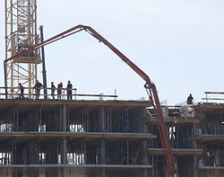 建設業許可取得後には