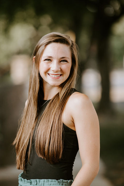 Grace Renner Headshot.jpg