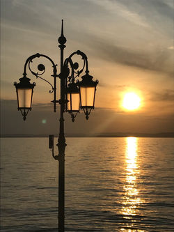 20190921_164915057_iOS