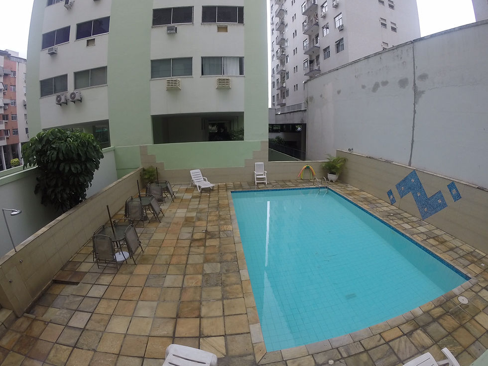 Infra com piscina